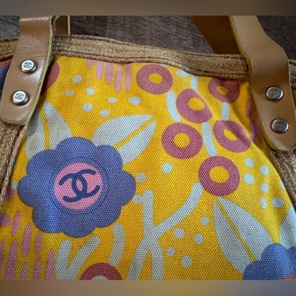 CHANEL CC Logos Flower Shoulder Tote Bag Canvas Leather Yellow 2 callouts GUC - Picture 4 of 11